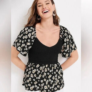 🍀 Maurices Floral Peplum Bodice Top NWT